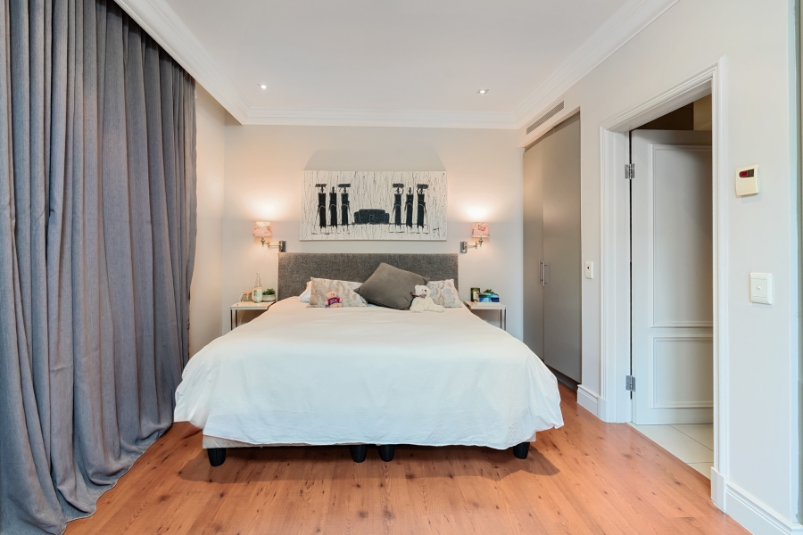 1 Bedroom Property for Sale in Green Point Western Cape